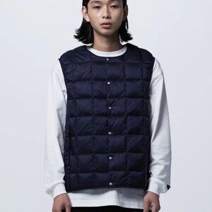Tai Men's Navy Quilted Vest